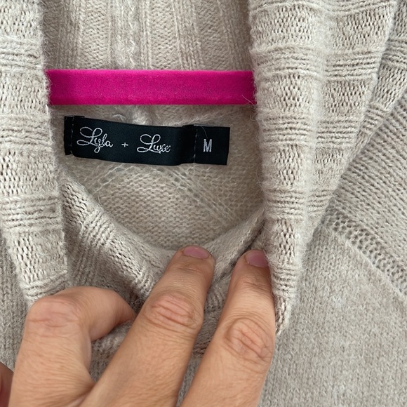 Turtleneck sweater dress size M - Picture 2 of 3